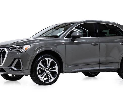 Used 2021 Audi Q3 2.0T Premium Plus AWD/4WD image 2