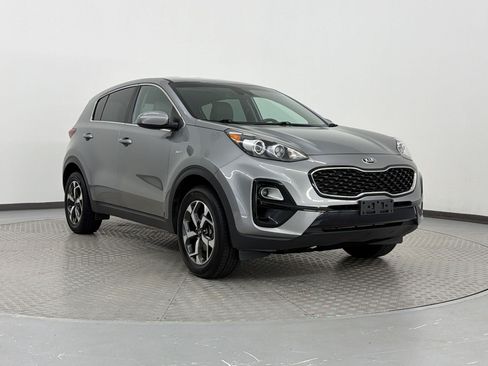 Used 2020 Kia Sportage LX AWD/4WD image 7