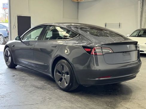 Used 2023 Tesla Model 3 Standard Range RWD image 2