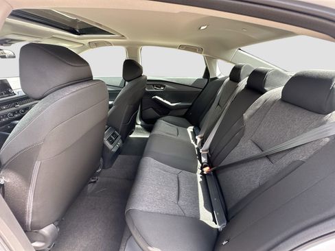 New 2025 Honda Accord SE image 19