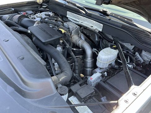 Used 2019 Chevrolet Silverado 2500 LTZ w/ Duramax Plus Package AWD/4WD image 33