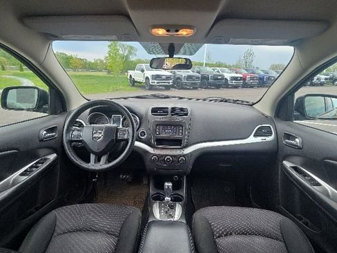 Used 2012 Dodge Journey SXT w/ Flexible Seating Group AWD/4WD image 19