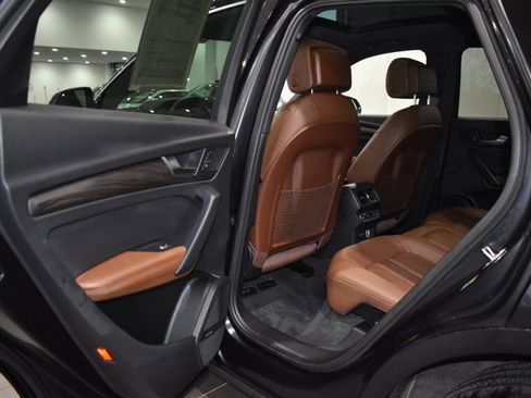 Used 2020 Audi Q5 2.0T Premium Plus w/ Premium Plus Package image 34