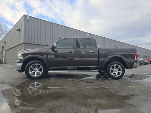 Used 2016 RAM 1500 Laramie image 14