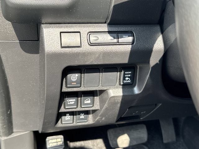 Used 2024 Nissan Frontier PRO-4X w/ Pro Convenience Package AWD/4WD image 34