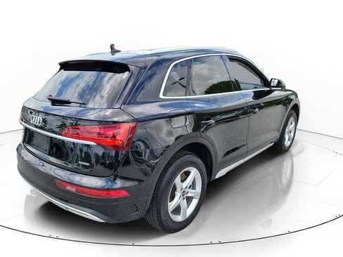 Certified 2023 Audi Q5 Premium w/ Convenience Package AWD/4WD image 4