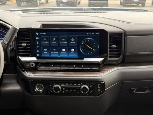 Used 2023 Chevrolet Silverado 1500 RST image 12