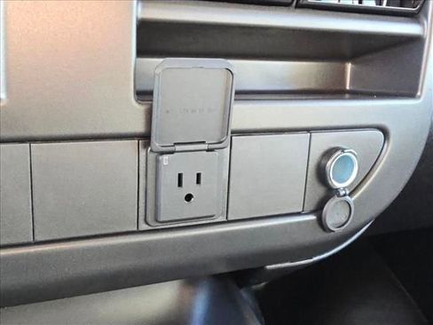 New 2026 Chevrolet Express 2500 Work Van image 21