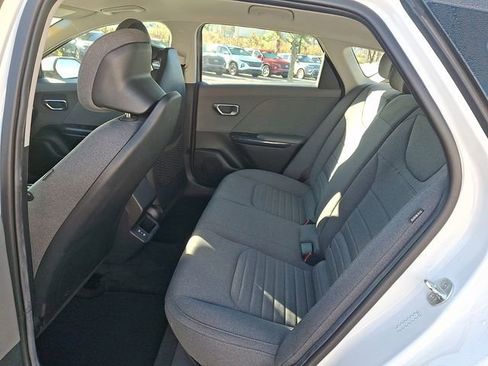 Certified 2025 Kia K4 EX image 12