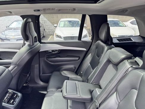 Used 2017 Volvo XC90 T5 Momentum w/ Vision Package AWD/4WD image 29