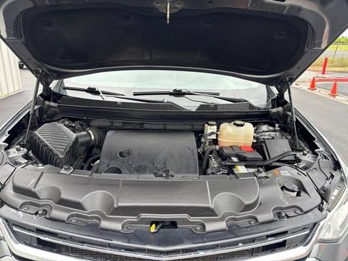Used 2020 Chevrolet Traverse LT FWD image 36