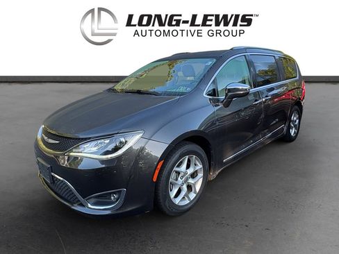 Used 2020 Chrysler Pacifica Limited image 1
