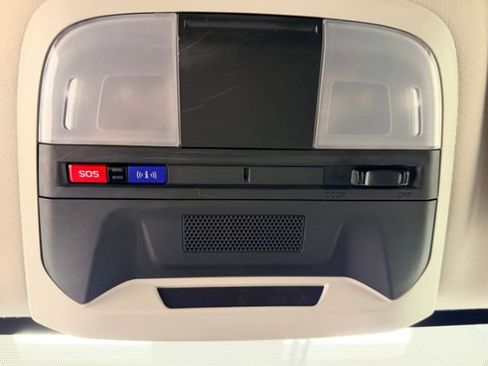 Used 2018 Subaru Crosstrek 2.0i Premium image 25