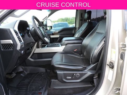 Used 2017 Ford F250 Lariat w/ Chrome Package AWD/4WD image 19