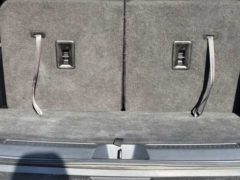 Used 2021 GMC Acadia SLE w/ Driver Convenience Package image 29