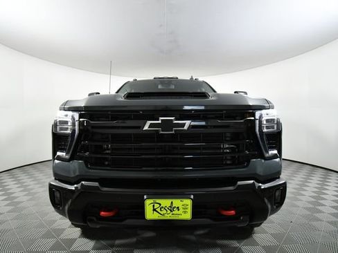 Used 2025 Chevrolet Silverado 2500 LTZ w/ Trail Boss Package image 7