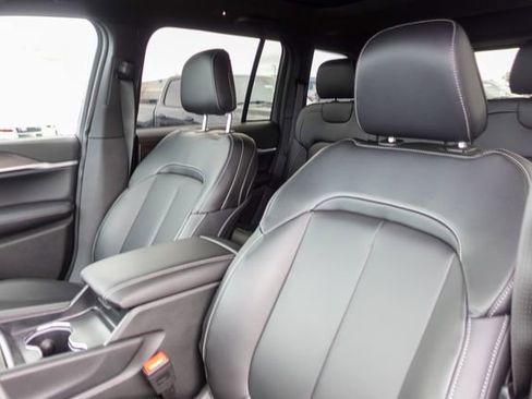 New 2026 Jeep Grand Cherokee Limited image 22