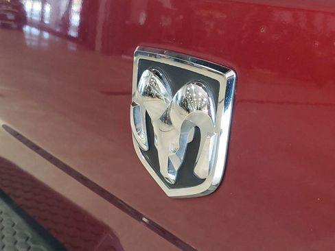 Used 2019 RAM 1500 Big Horn AWD/4WD image 7