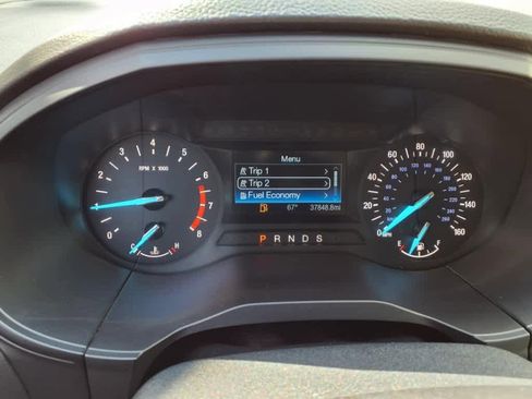 Used 2019 Ford Edge SE image 12