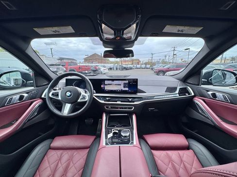 Used 2026 BMW X6 xDrive40i image 10