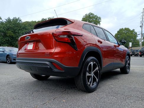 Used 2024 Chevrolet Trax RS image 6