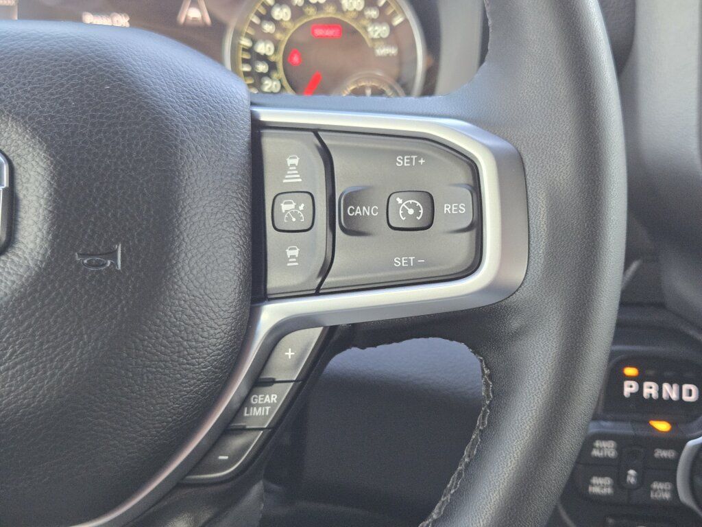 Used 2025 RAM 1500 Big Horn AWD/4WD image 19