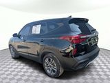Used 2021 Kia Seltos LX image 5