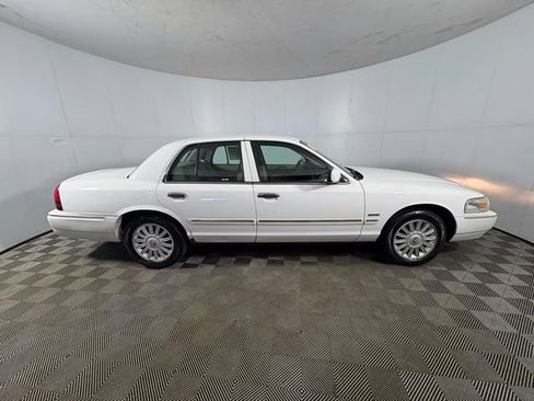 Used 2009 Mercury Grand Marquis LS RWD image 5