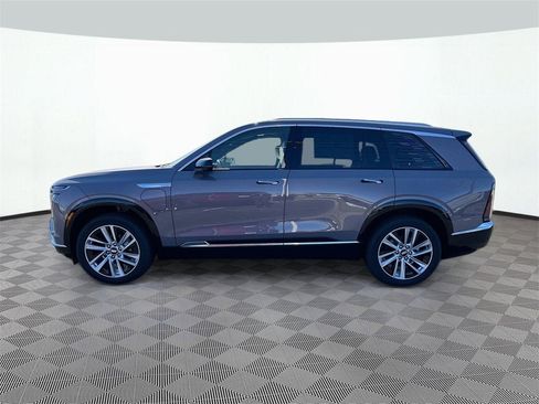 New 2026 Cadillac Vistiq Luxury image 4