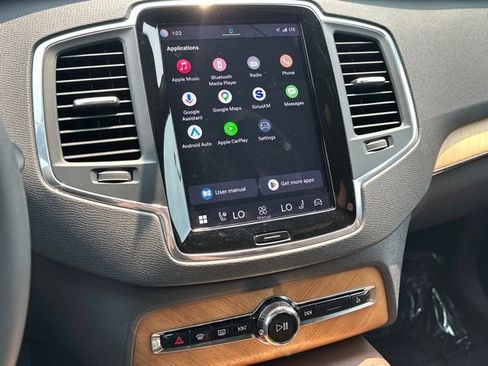 Certified 2023 Volvo XC90 B6 Core w/ Climate Package AWD/4WD image 25