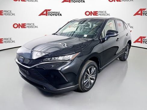 Used 2022 Toyota Venza LE AWD/4WD image 3