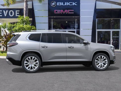 New 2026 GMC Acadia Denali w/ Super Cruise Package FWD image 5
