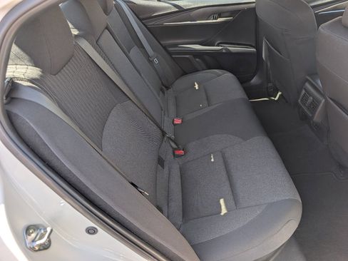 Used 2025 Toyota Camry LE w/ Convenience Package FWD image 5