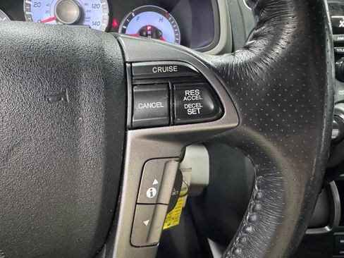 Used 2013 Honda Pilot Touring image 24