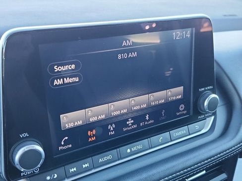 Used 2023 Nissan Rogue SV image 18