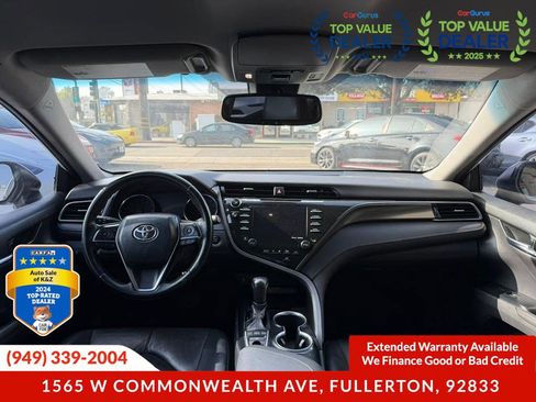 Used 2019 Toyota Camry XSE image 26