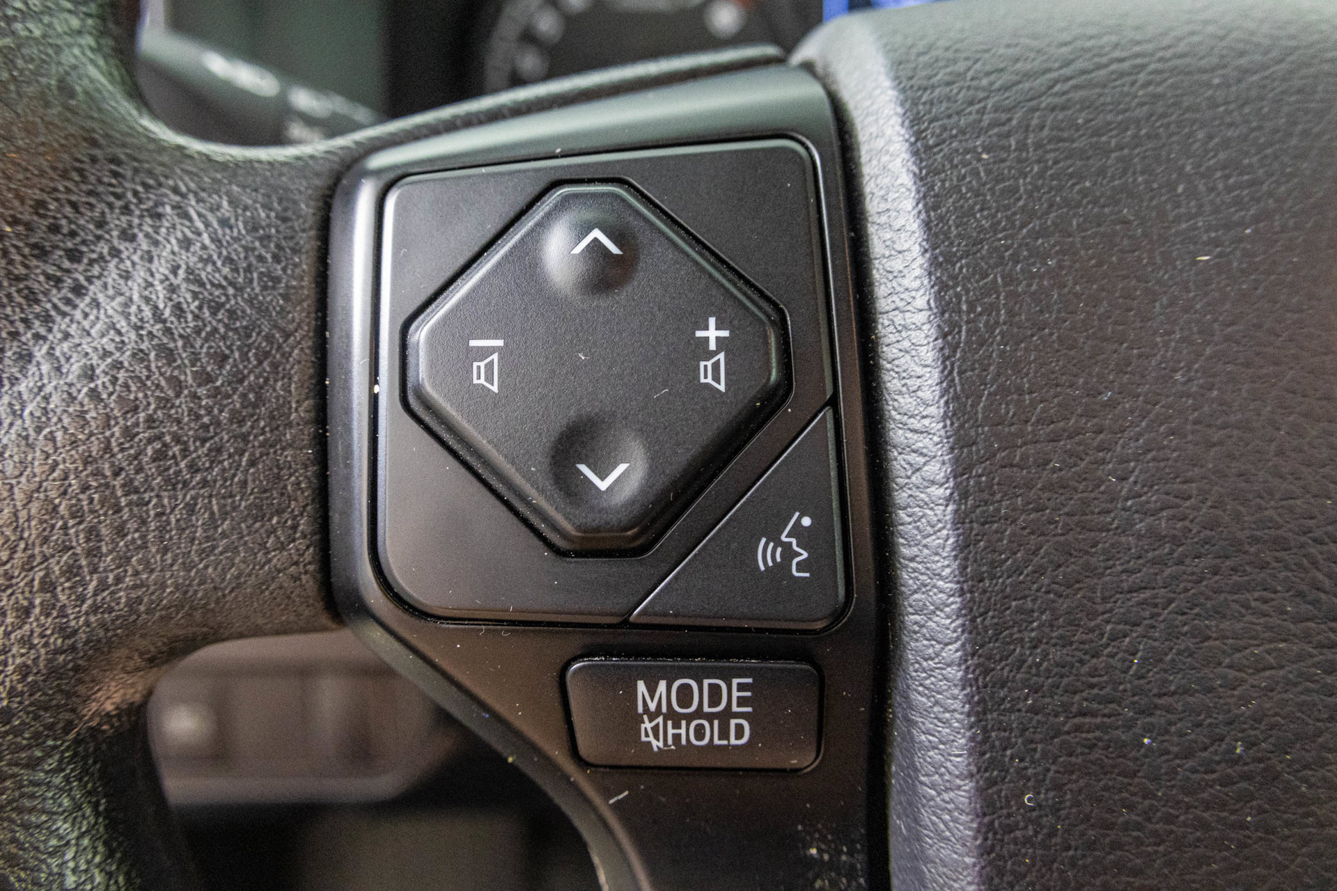 Used 2022 Toyota Tacoma SR w/ SX Package AWD/4WD image 30