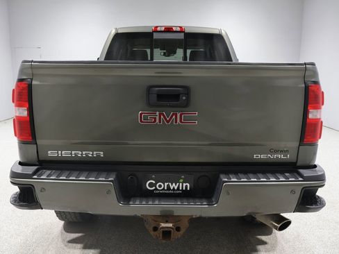 Used 2018 GMC Sierra 3500 Denali w/ Suspension Package, Off-Road image 3
