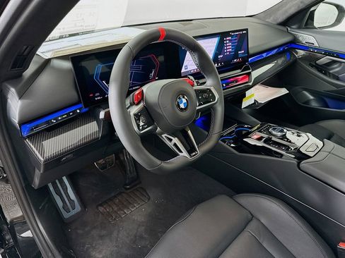 New 2026 BMW M5 Touring image 13