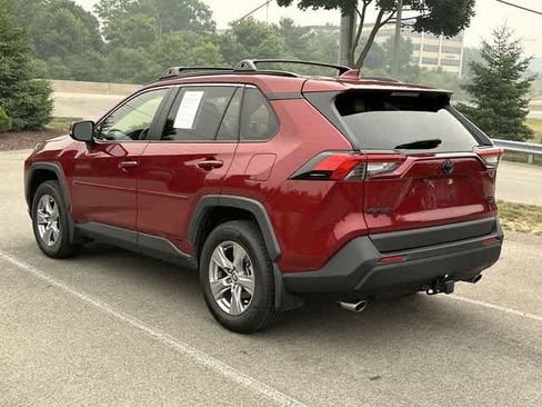 Used 2022 Toyota RAV4 XLE w/ Convenience Package AWD/4WD image 23
