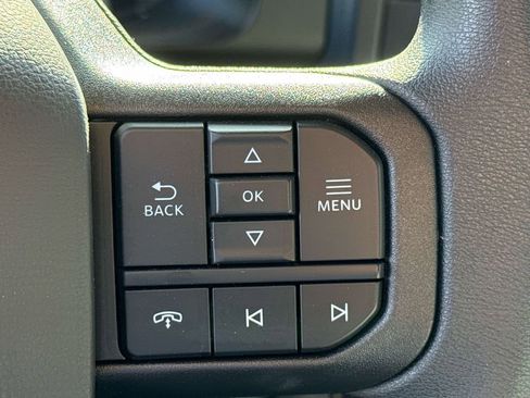 Used 2023 Ford F550 4x4 Regular Cab Super Duty image 24