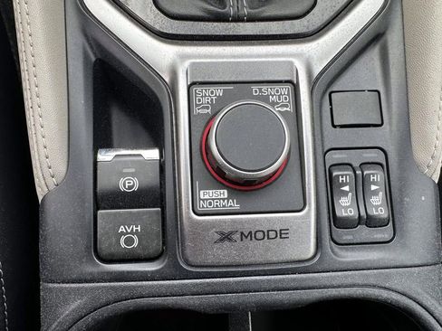 Used 2022 Subaru Forester Limited image 28