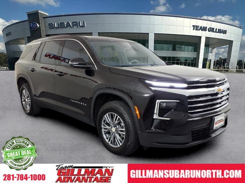 Used 2026 Chevrolet Traverse LT w/ Driver Confidence Package FWD image 1