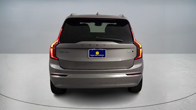 Used 2026 Volvo XC90 B6 Plus w/ Protection Package Premier AWD/4WD image 6