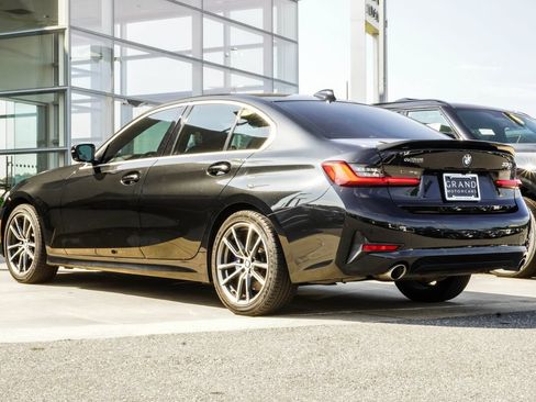 Used 2020 BMW 330i Sedan RWD image 10