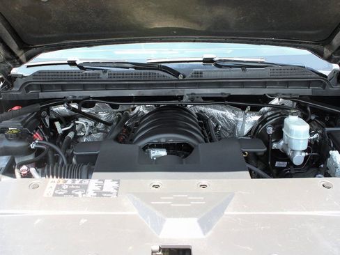 Used 2017 Chevrolet Silverado 1500 LT w/ Texas Edition RWD image 11