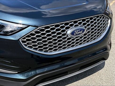 Used 2023 Ford Edge SEL w/ Convenience Package AWD/4WD image 29