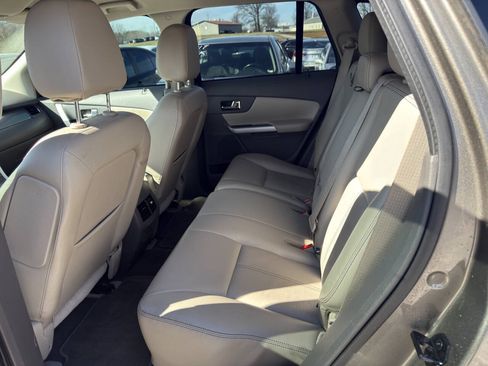 Used 2013 Ford Edge SEL FWD image 9