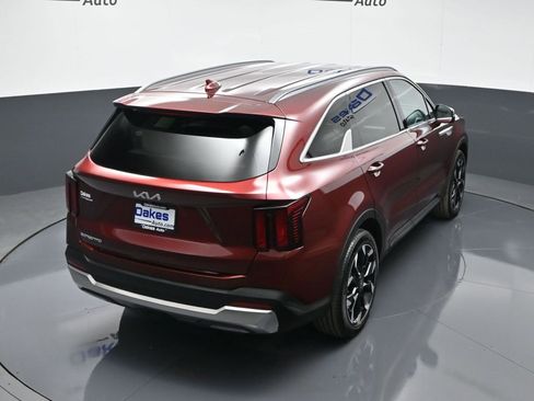Certified 2025 Kia Sorento EX image 55