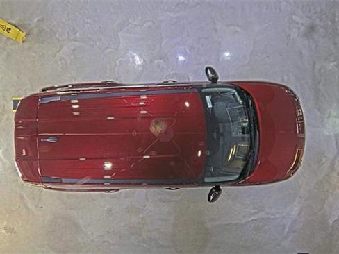 Used 2025 Nissan Rogue S AWD/4WD image 24